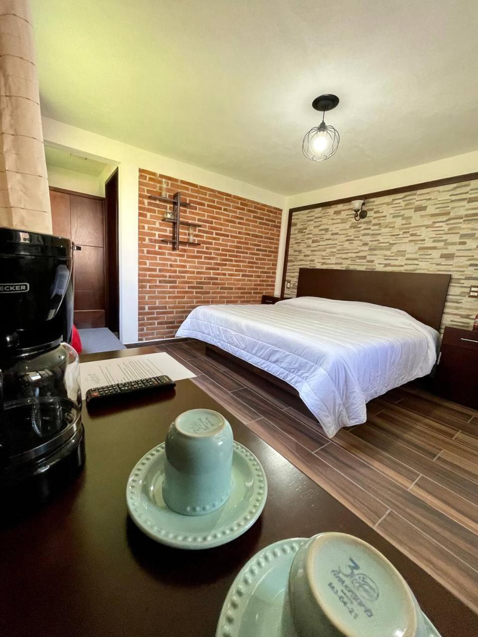 El Descanso Casa-Hotel Zacatlan. 部屋 写真