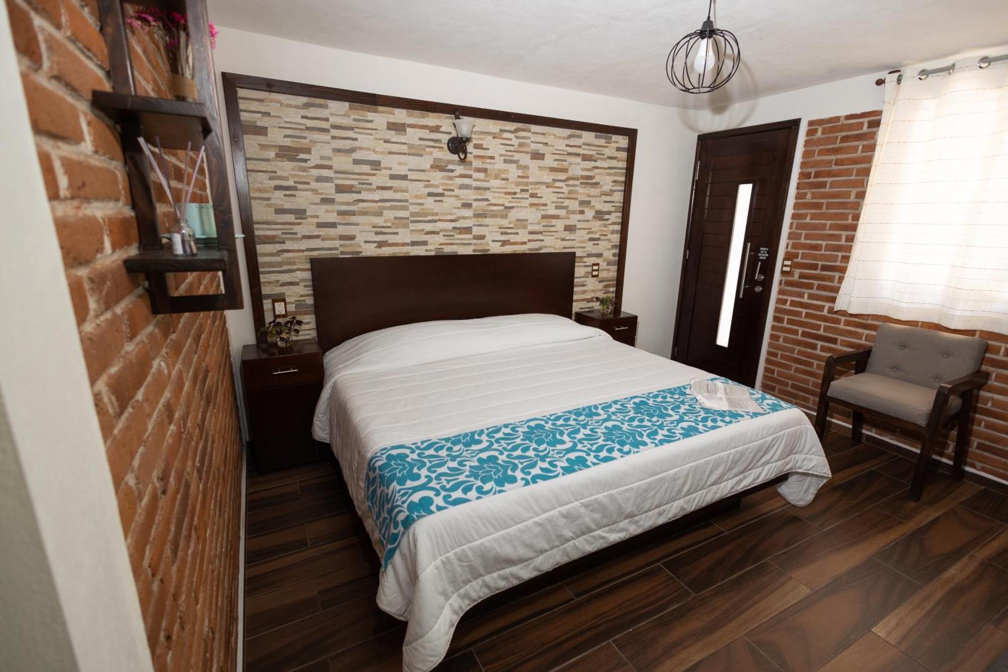 El Descanso Casa-Hotel Zacatlan. エクステリア 写真