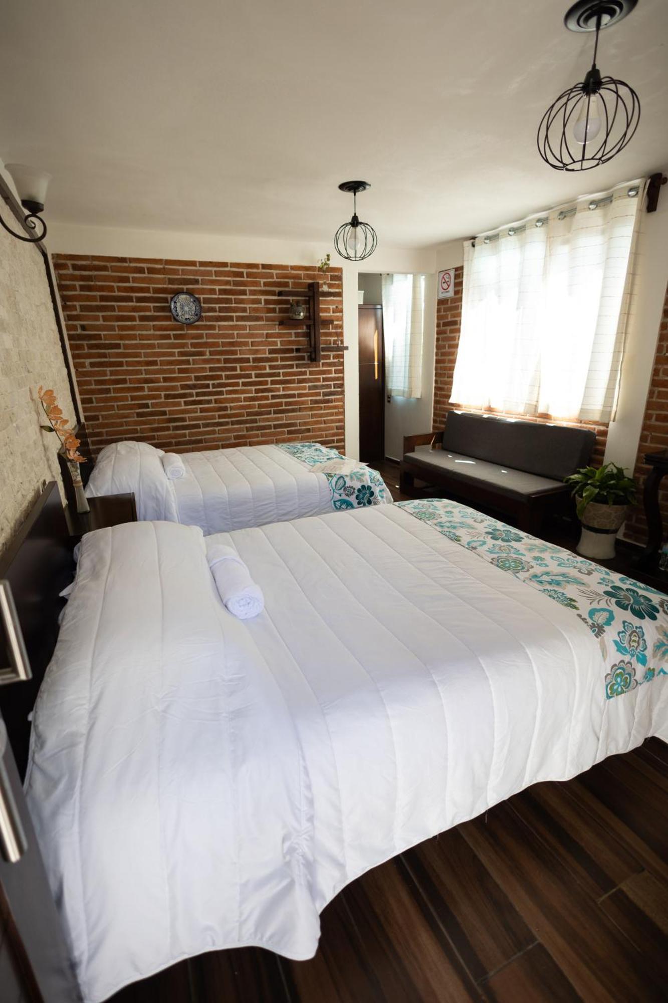 El Descanso Casa-Hotel Zacatlan. エクステリア 写真